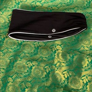 lululemon athletica Accessories - Lululemon ear warmer lululemon athletica Accessories - Lululemon ear warmer